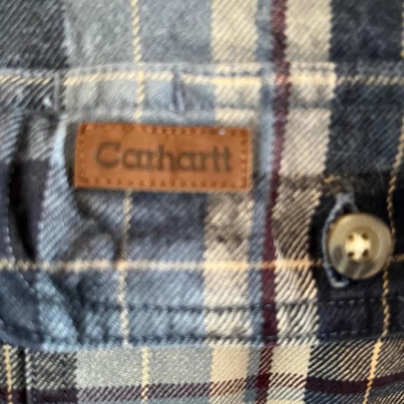 Men's heavywieght Carhartt shirt. Size M. Blue/cream/red - Picture 2 of 3